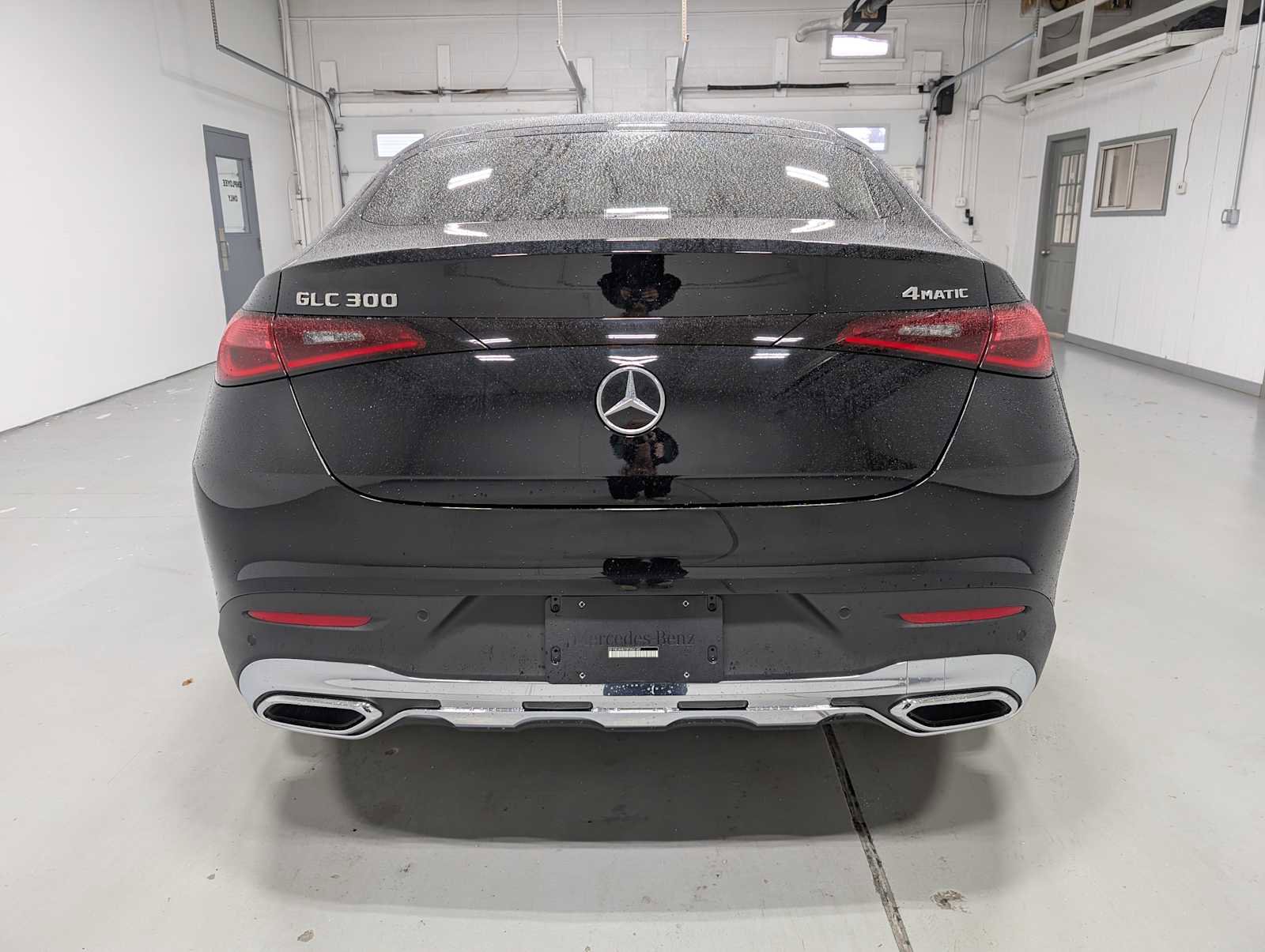 Certified 2025 Mercedes-Benz GLC 300 GLC 300 image 9