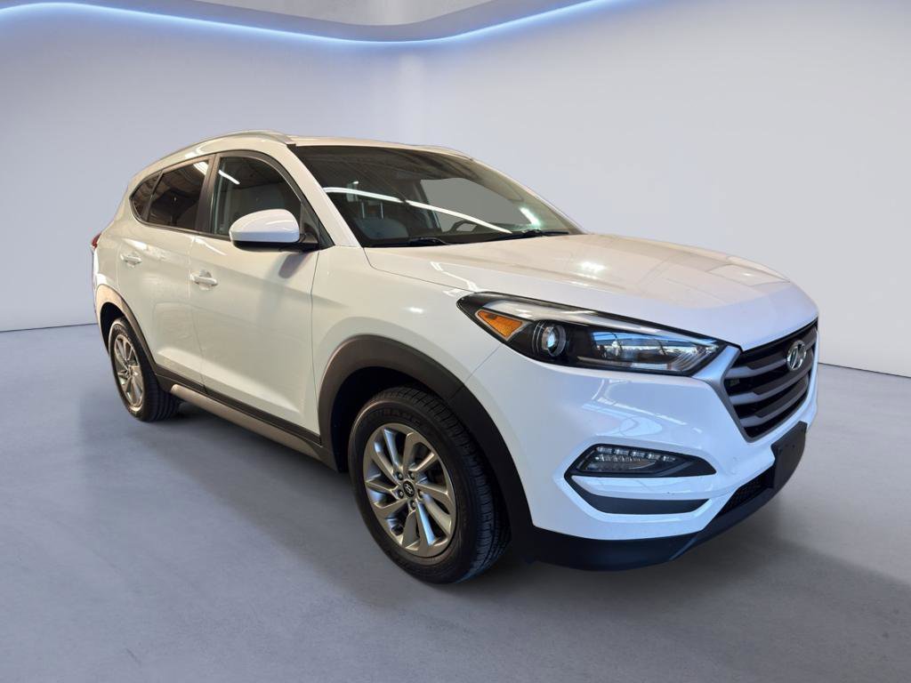 Used 2017 Hyundai Tucson SE FWD image 1