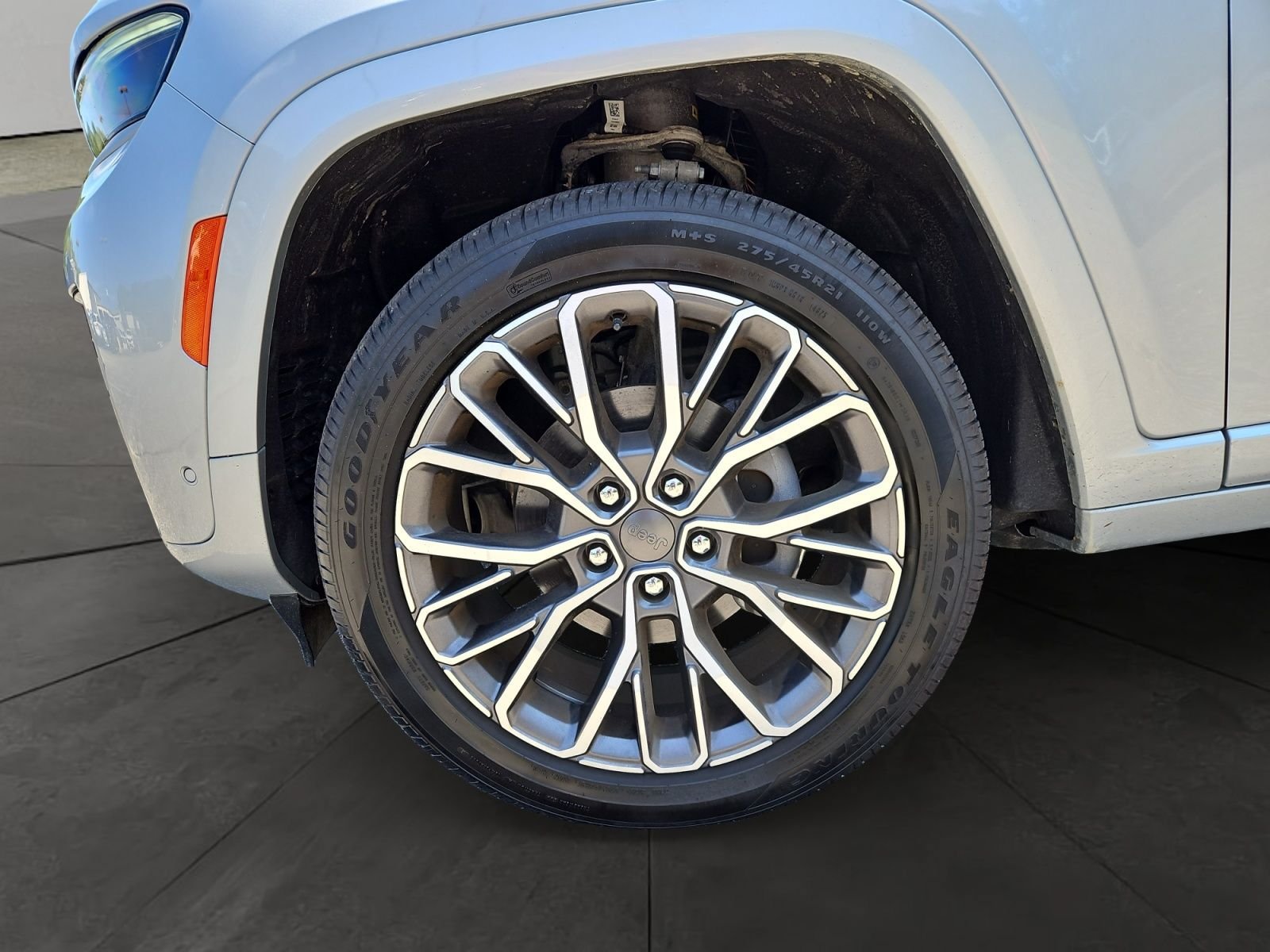 New 2026 Jeep Grand Cherokee Summit w/ Adv Protech Group IV AWD/4WD image 14