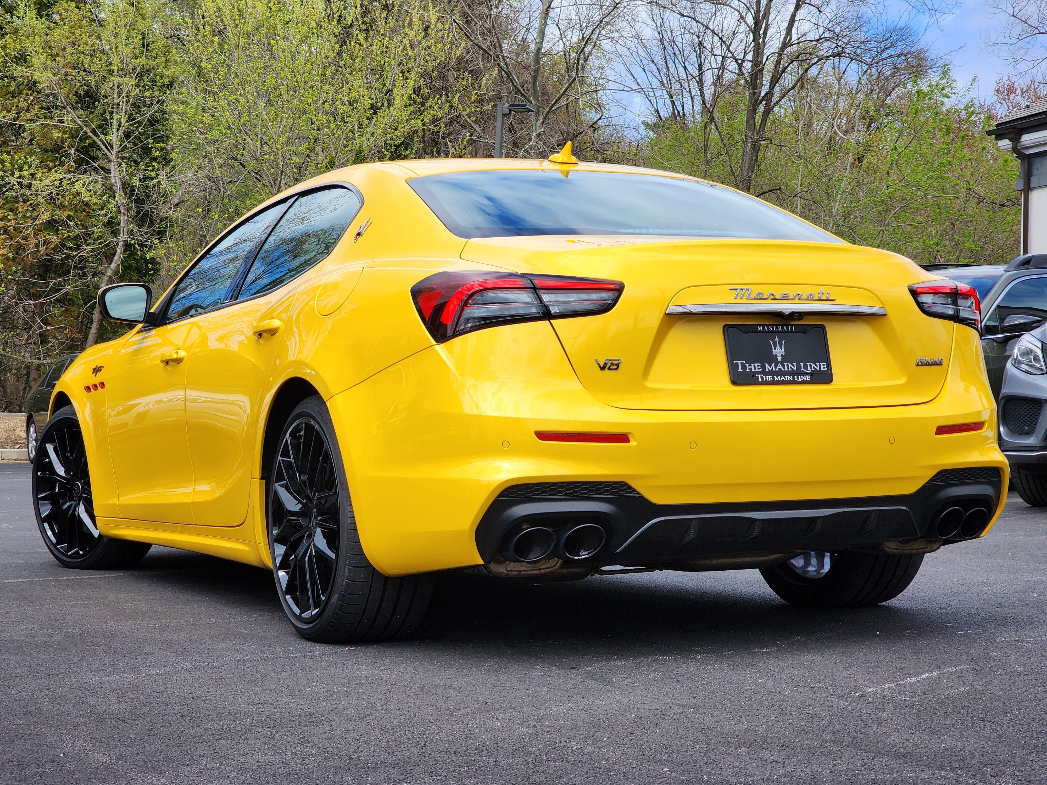 Used 2023 Maserati Ghibli Trofeo image 4