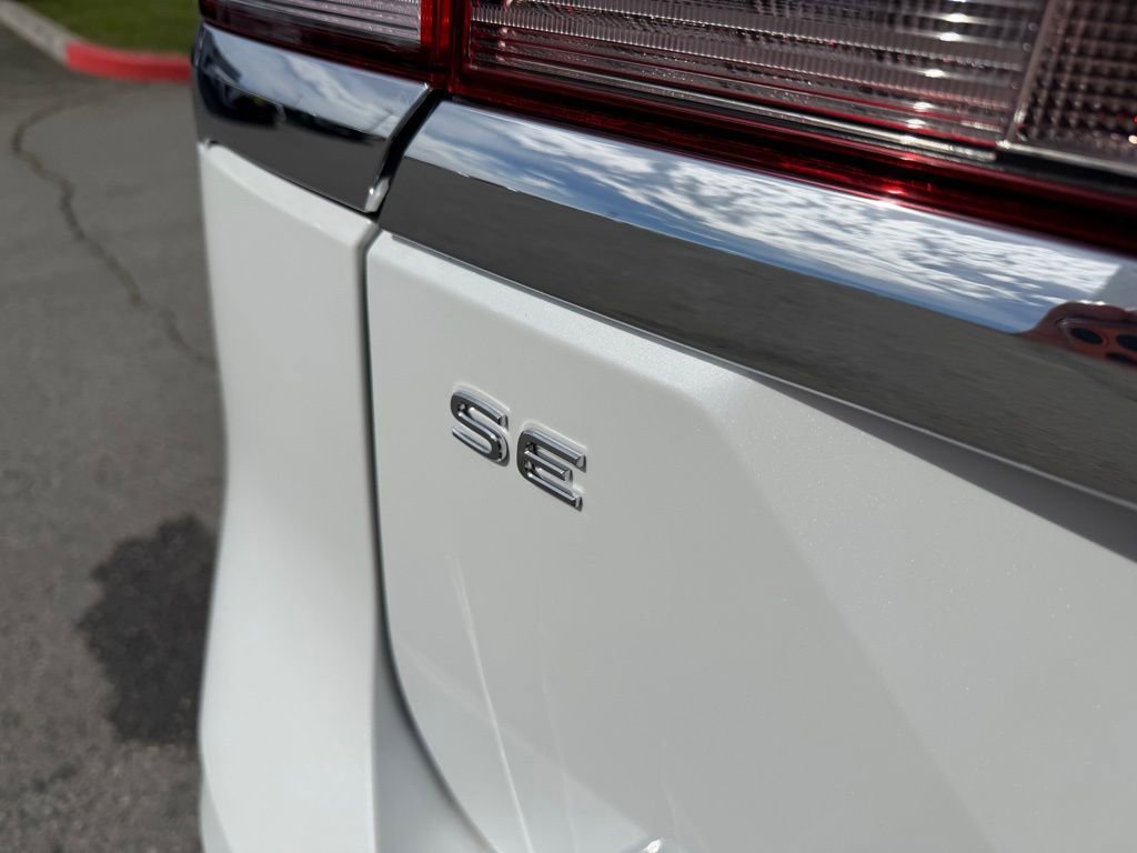 New 2026 Volkswagen Atlas SE image 10