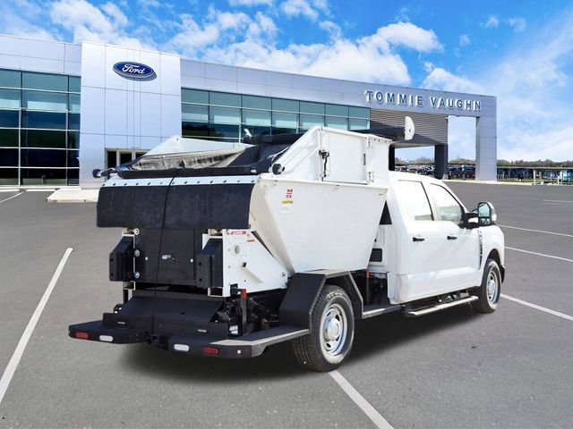 Used 2023 Ford F250 XL image 4