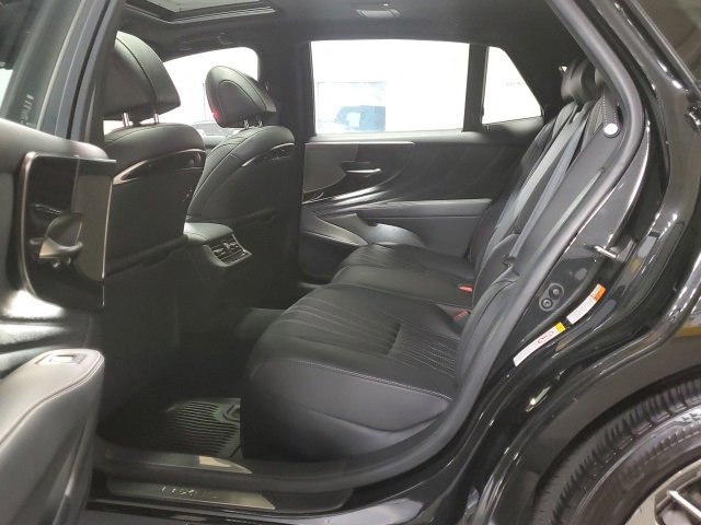 Used 2019 Lexus LS 500h 500h Base image 22