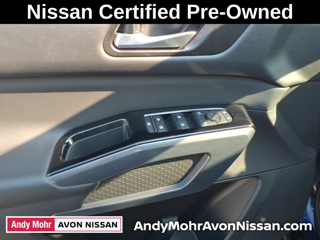 Certified 2025 Nissan Pathfinder SL FWD image 14