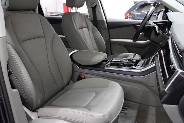 Used 2021 Audi Q7 3.0T Prestige image 11