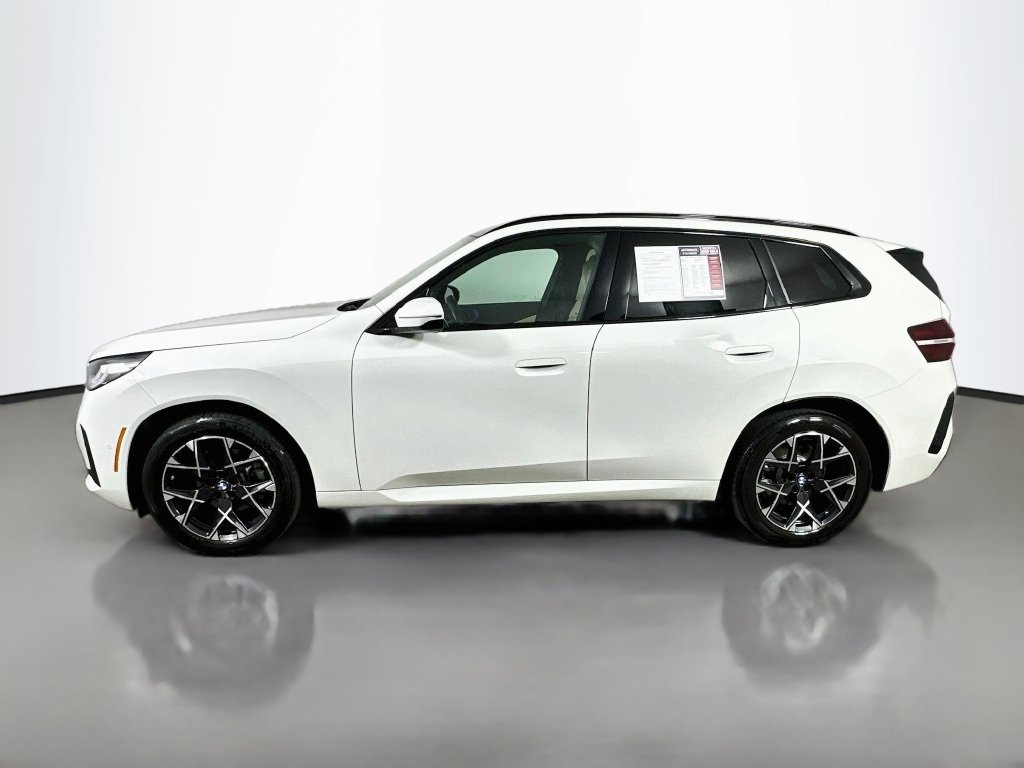 Used 2025 BMW X3 xDrive30i AWD/4WD image 5