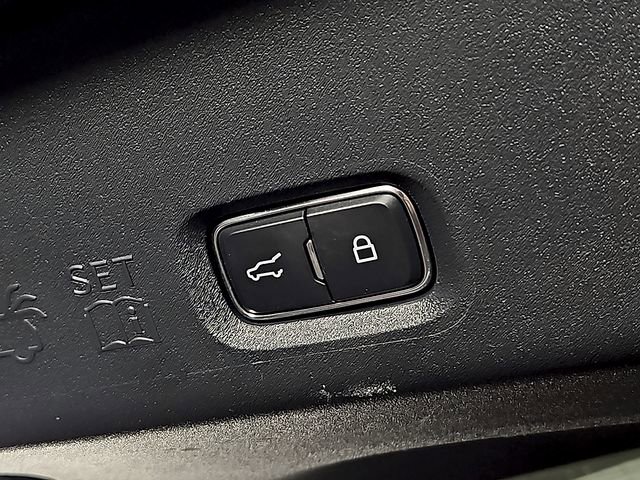 Used 2025 Lincoln Navigator Black Label image 31