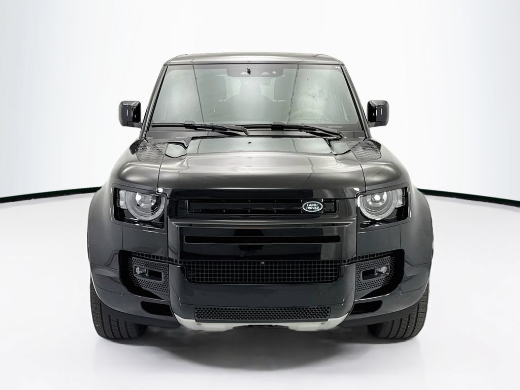 Used 2024 Land Rover Defender 90 V8 AWD/4WD image 10