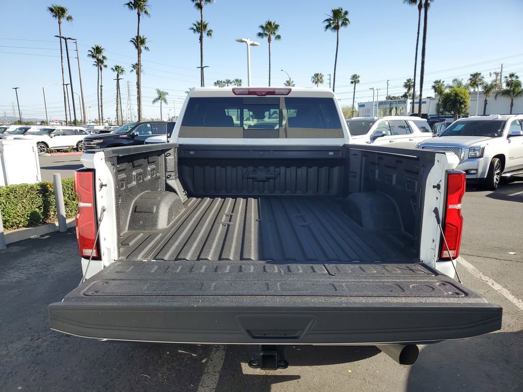 Used 2024 Chevrolet Silverado 2500 LTZ w/ LTZ Premium Package image 10