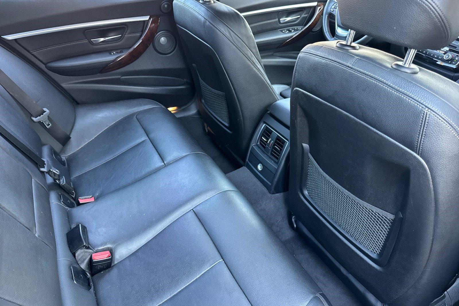 Used 2018 BMW 330i Sedan RWD image 33