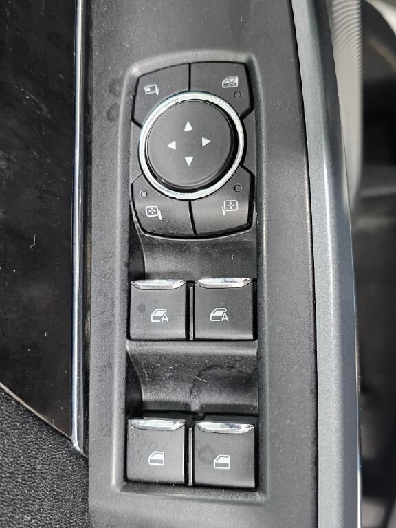 Used 2022 Ford F150 Lariat w/ Equipment Group 502A High AWD/4WD image 28
