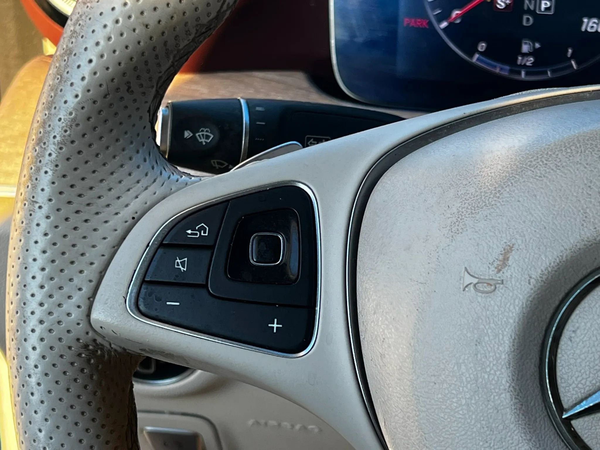 Used 2018 Mercedes-Benz E 400 Coupe w/ Premium 2 Package image 16