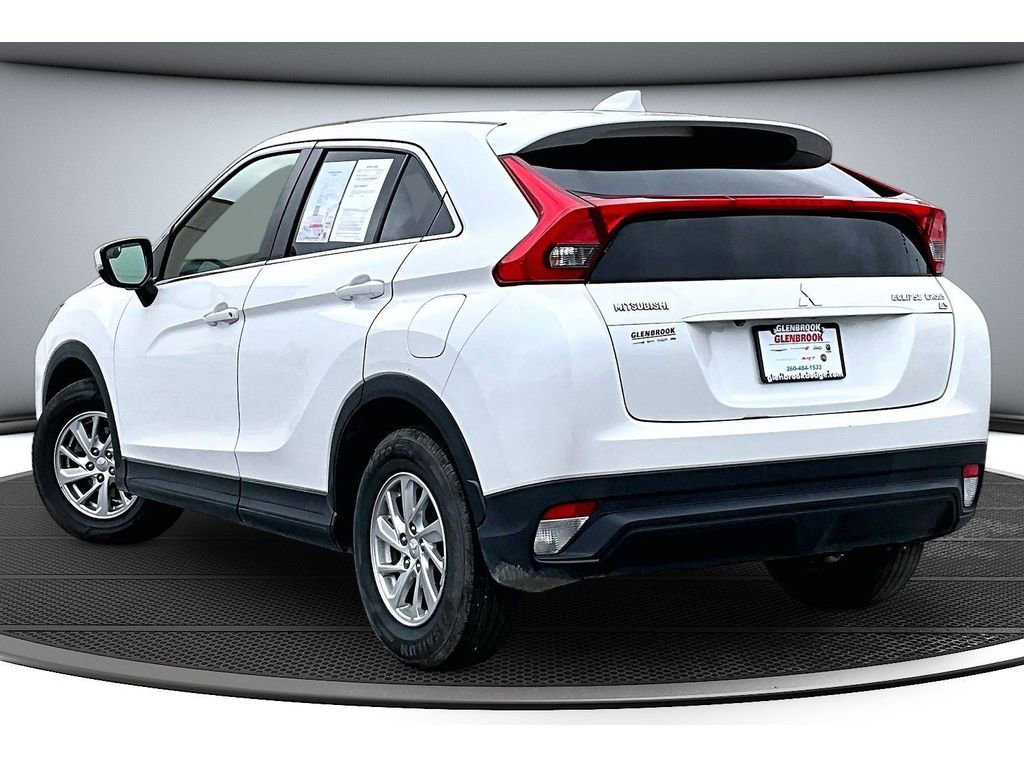 Used 2018 Mitsubishi Eclipse Cross ES FWD image 2