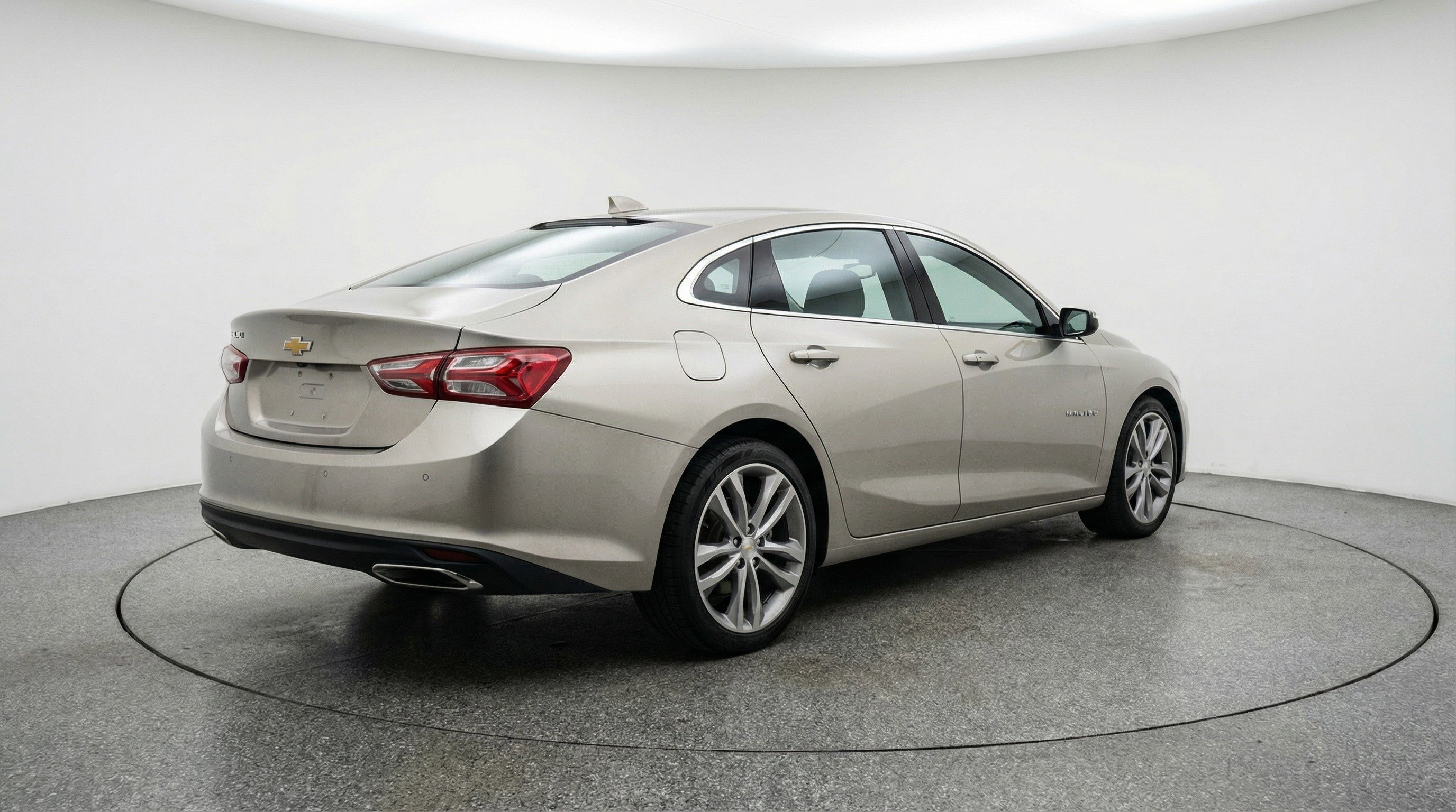 Used 2024 Chevrolet Malibu LT image 9