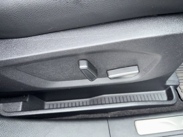 Certified 2024 Ford Edge Titanium AWD/4WD image 7