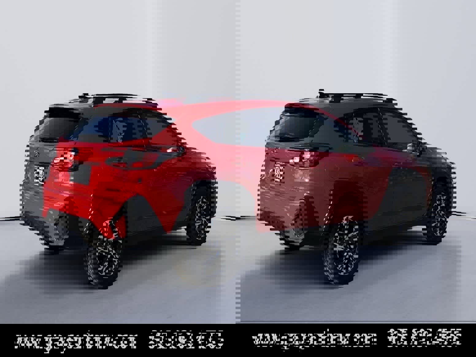 Used 2024 Subaru Crosstrek 2.0i Premium image 3
