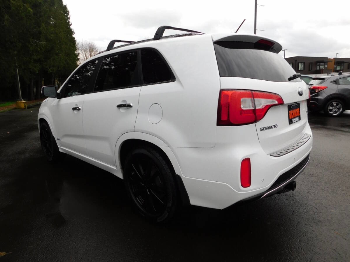 Used 2014 Kia Sorento SX w/ 3rd Row Package image 3