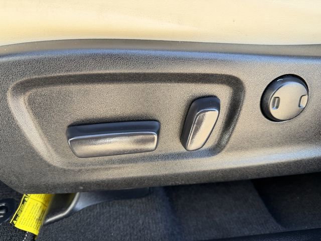 Used 2022 Lexus RX 450h AWD w/ Premium Package image 27