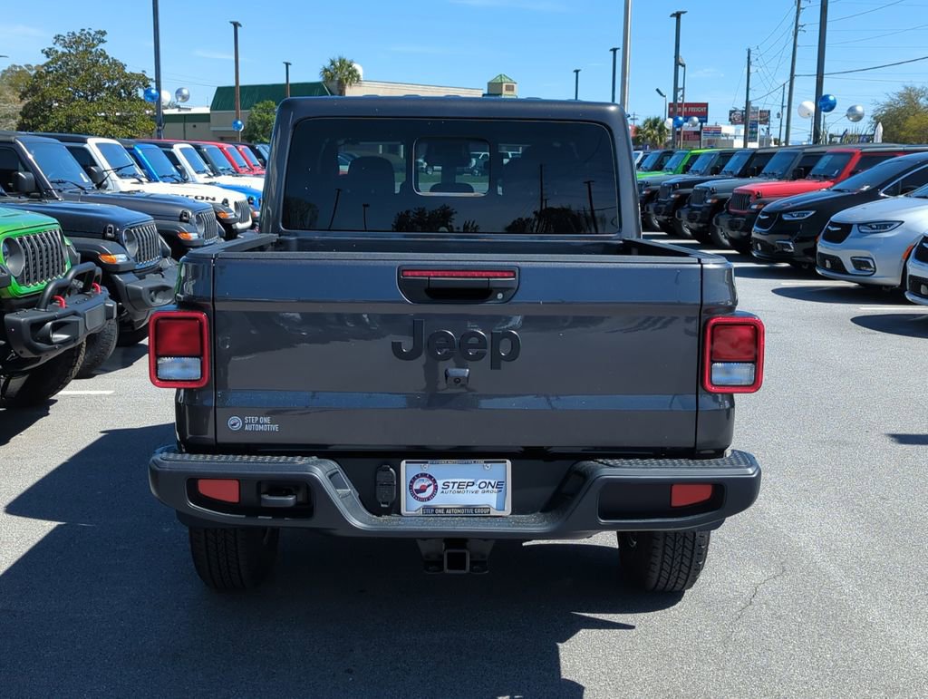 New 2026 Jeep Gladiator Sport AWD/4WD image 6