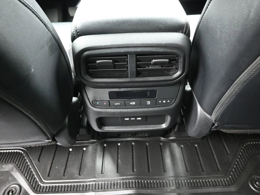 Certified 2024 Honda Pilot EX-L image 23
