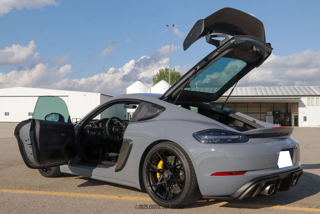 Used 2023 Porsche 718 Cayman GT4 RS image 16