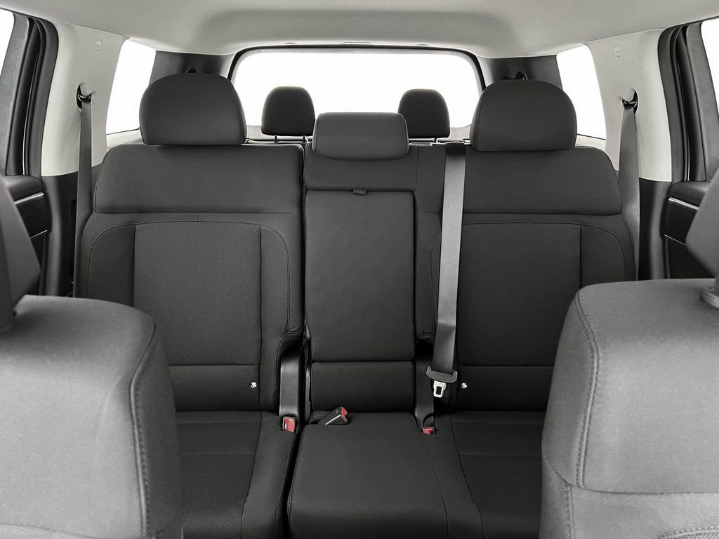 New 2025 Hyundai Santa Fe SE image 14