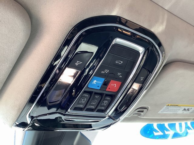 Used 2022 Jeep Grand Wagoneer Series II w/ Premium Group II image 20