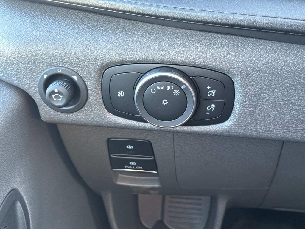 New 2025 Ford Transit 250 Low Roof w/ Load Area Protection Package image 30