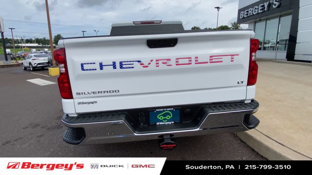 Used 2021 Chevrolet Silverado 1500 LT AWD/4WD image 9