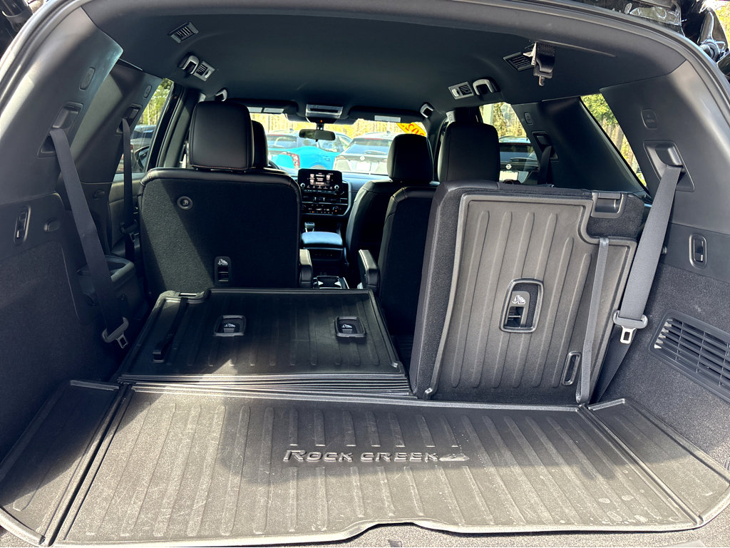 Used 2025 Nissan Pathfinder Rock Creek image 34