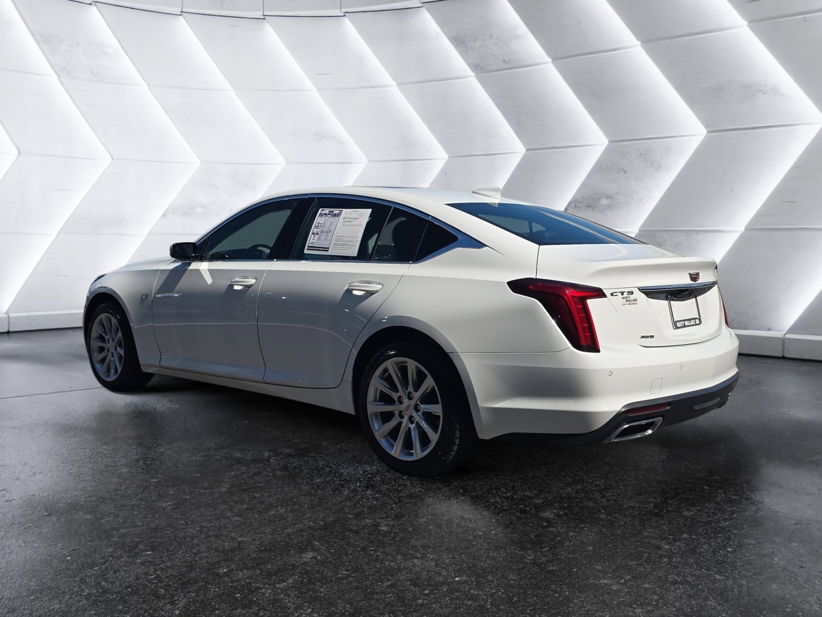 Used 2023 Cadillac CT5 Luxury w/ Sun And Sound Package image 3
