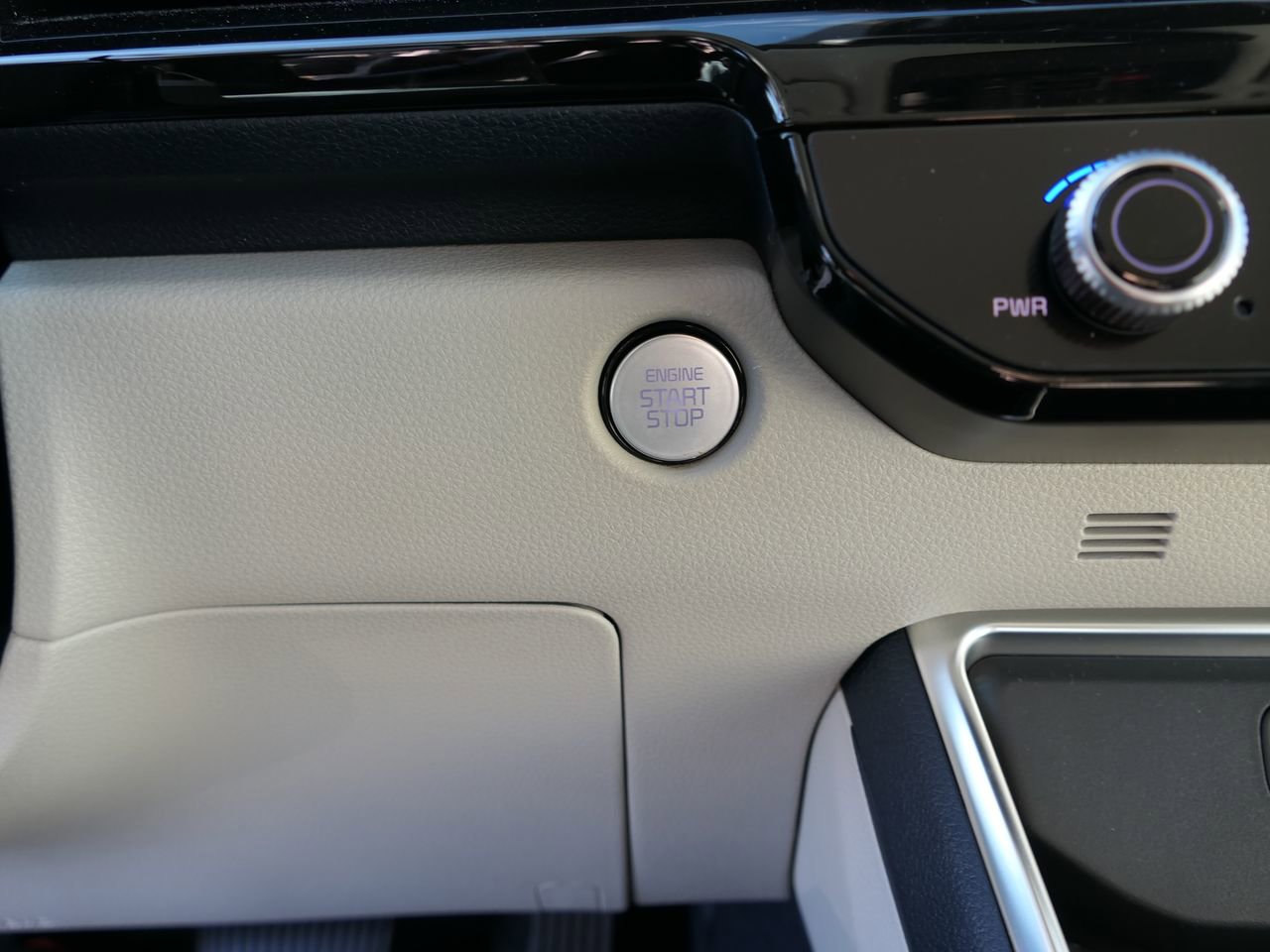 New 2026 Kia Carnival SX Prestige image 15