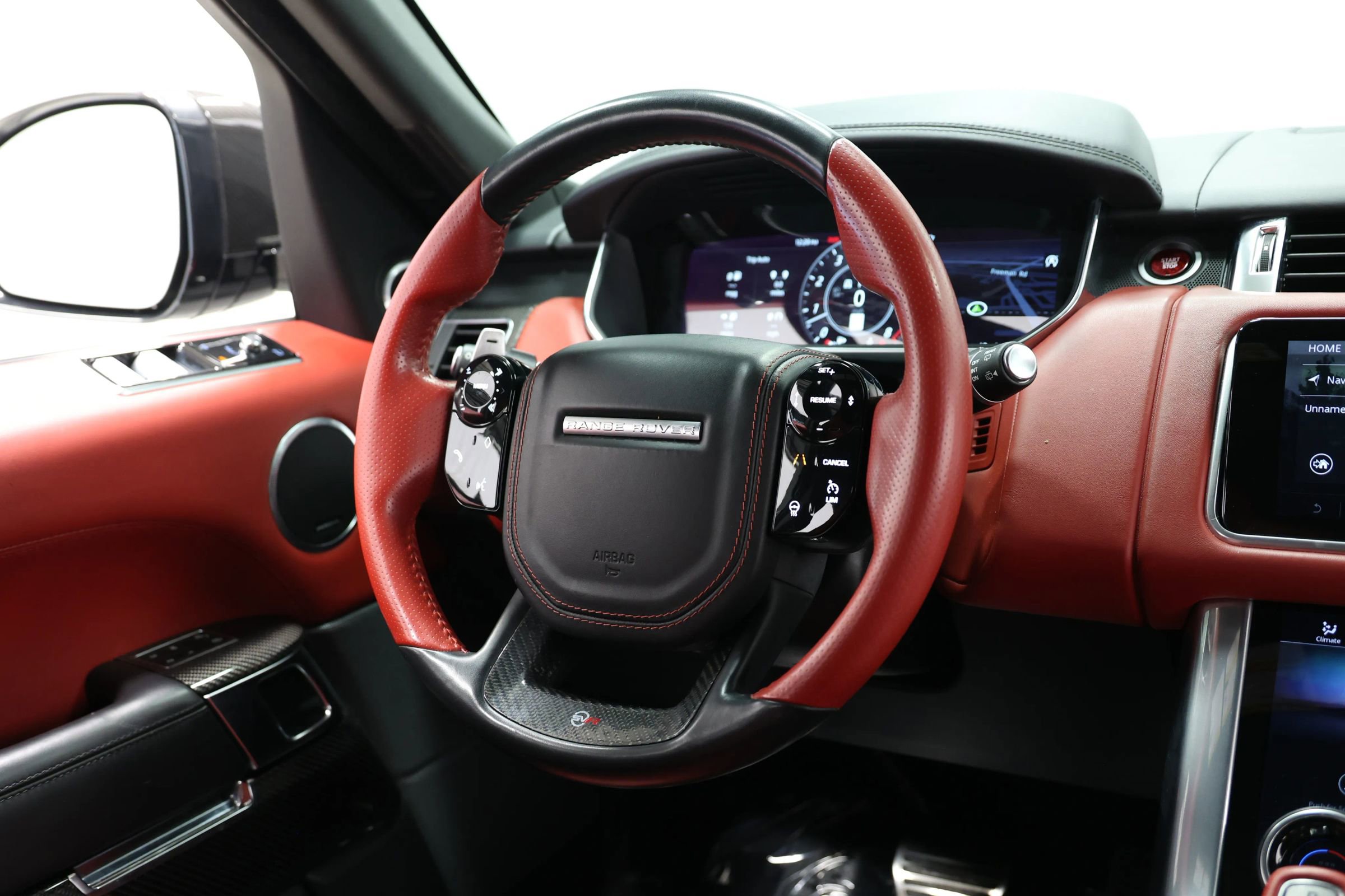 Used 2020 Land Rover Range Rover Sport SVR image 81