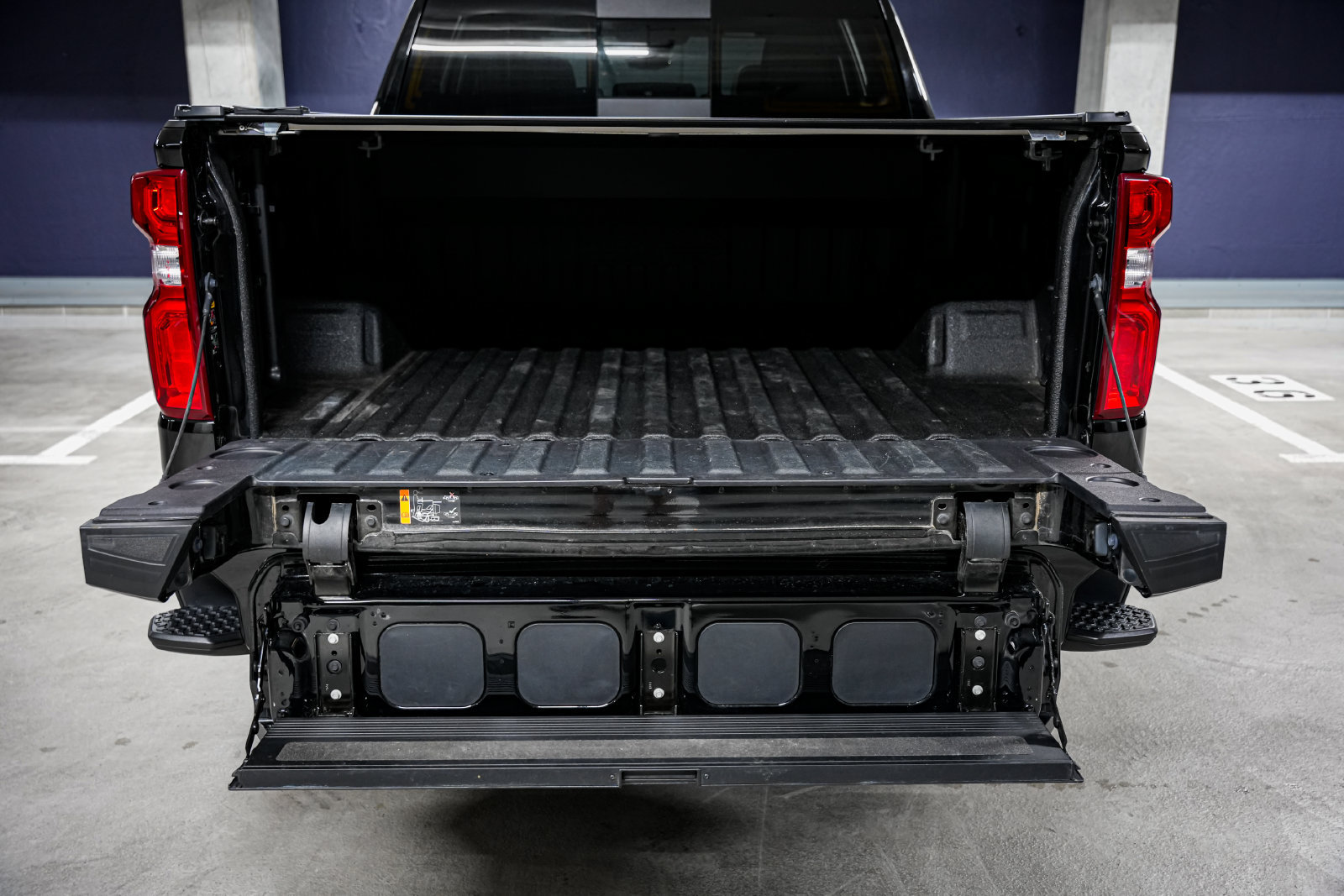 Used 2024 Chevrolet Silverado 1500 High Country w/ Midnight Edition AWD/4WD image 51