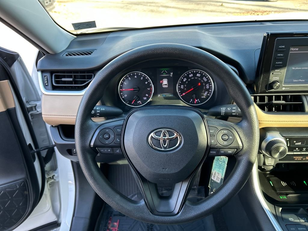 Used 2021 Toyota RAV4 LE image 18