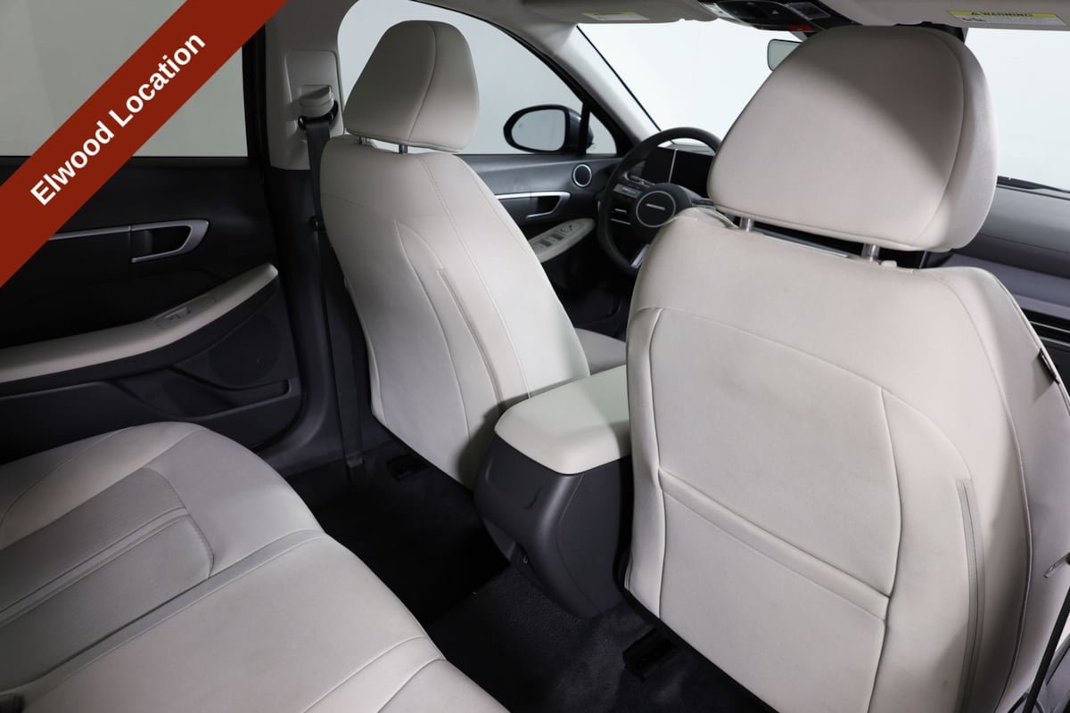 Used 2024 Hyundai Sonata SEL w/ Convenience Package FWD image 34