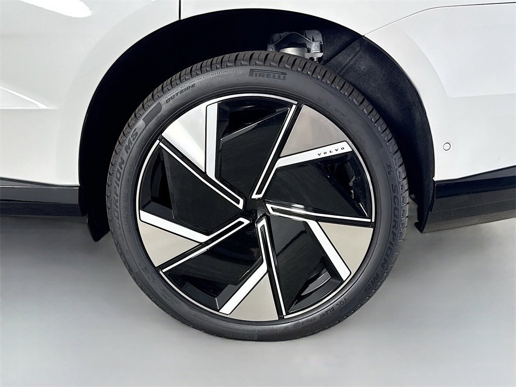 New 2025 Volvo EX90 Plus image 31