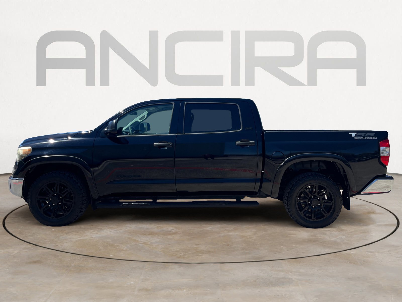 Used 2018 Toyota Tundra SR5 image 6