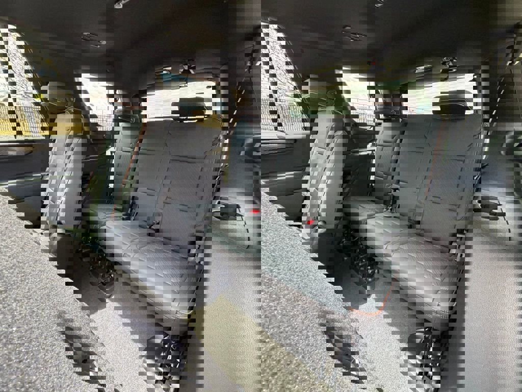 New 2026 GMC Yukon AT4 w/ AT4 Premium Plus Package image 22