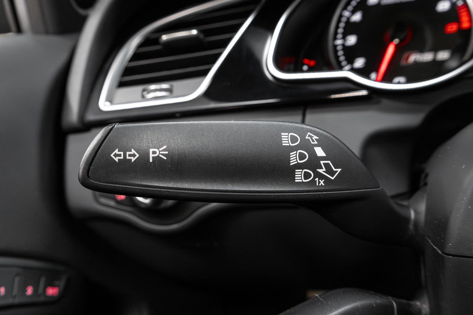 Used 2013 Audi RS 5 Cabriolet image 54