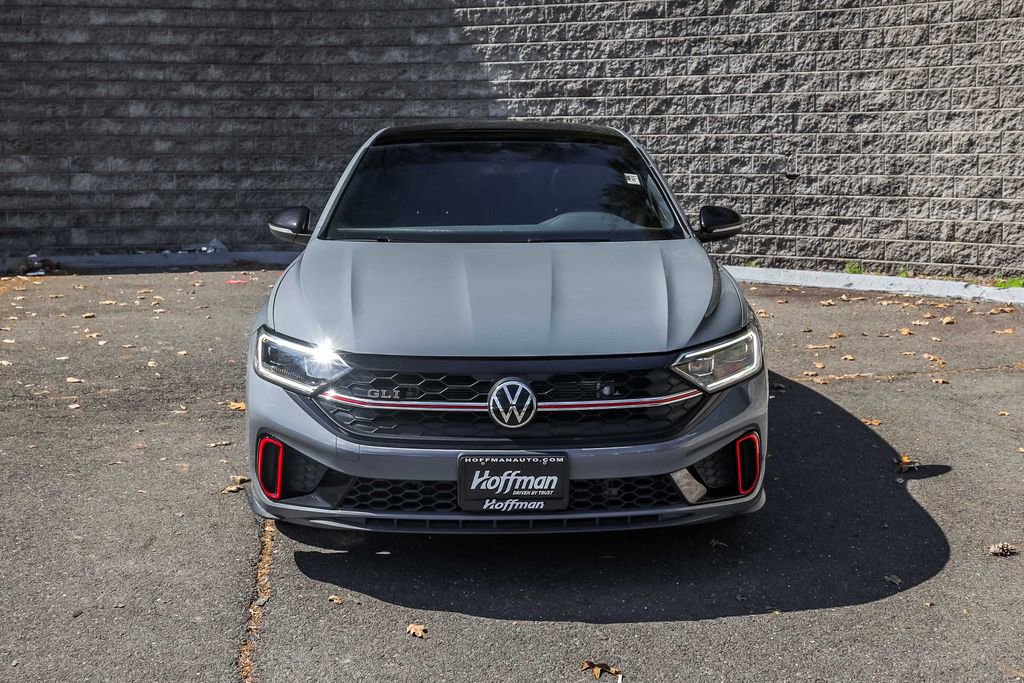 Used 2023 Volkswagen Jetta GLI Autobahn w/ GLI Black Package image 2
