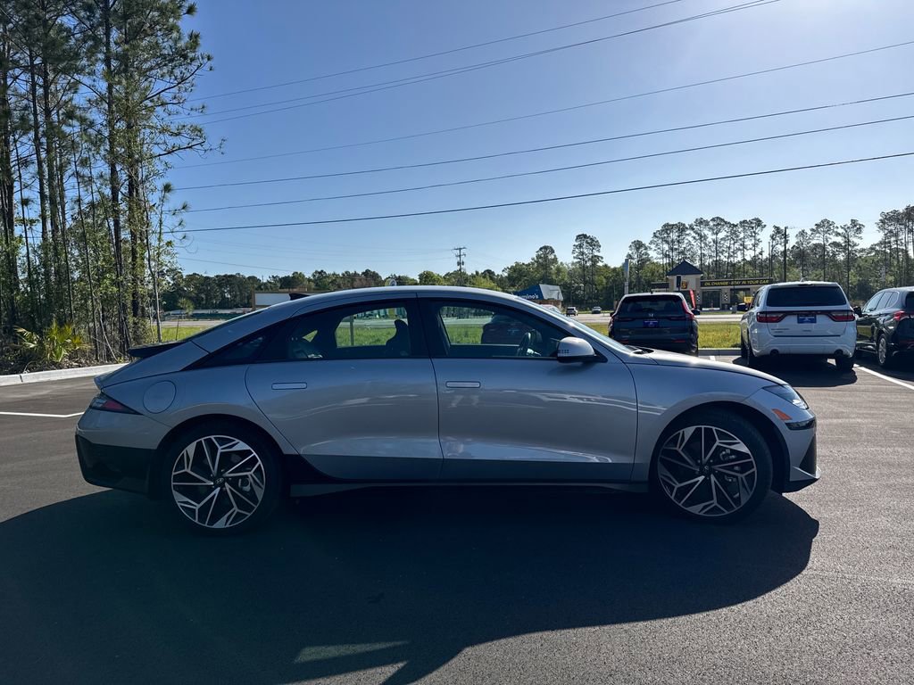 Used 2025 Hyundai Ioniq 6 SEL RWD image 6