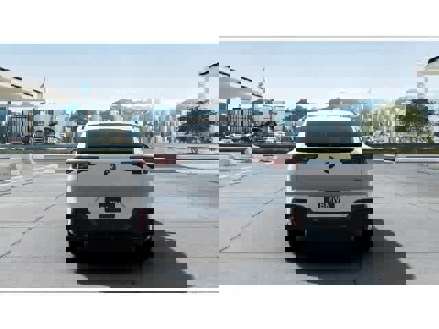 New 2025 BMW X2 xDrive28i w/ Premium Package image 5