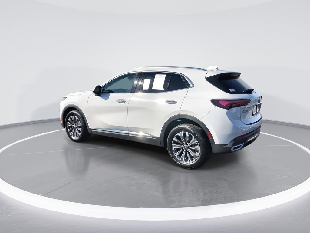 Used 2025 Buick Envision Preferred AWD/4WD image 6