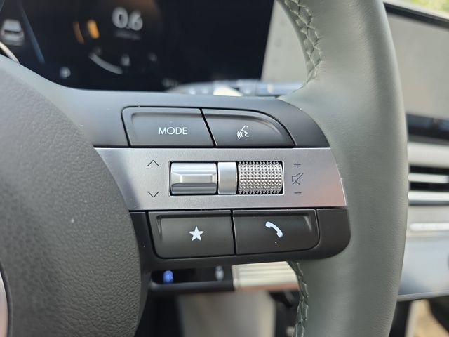 Used 2026 Hyundai Tucson Limited FWD image 19