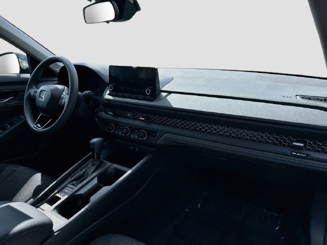 Certified 2023 Honda Accord EX image 32