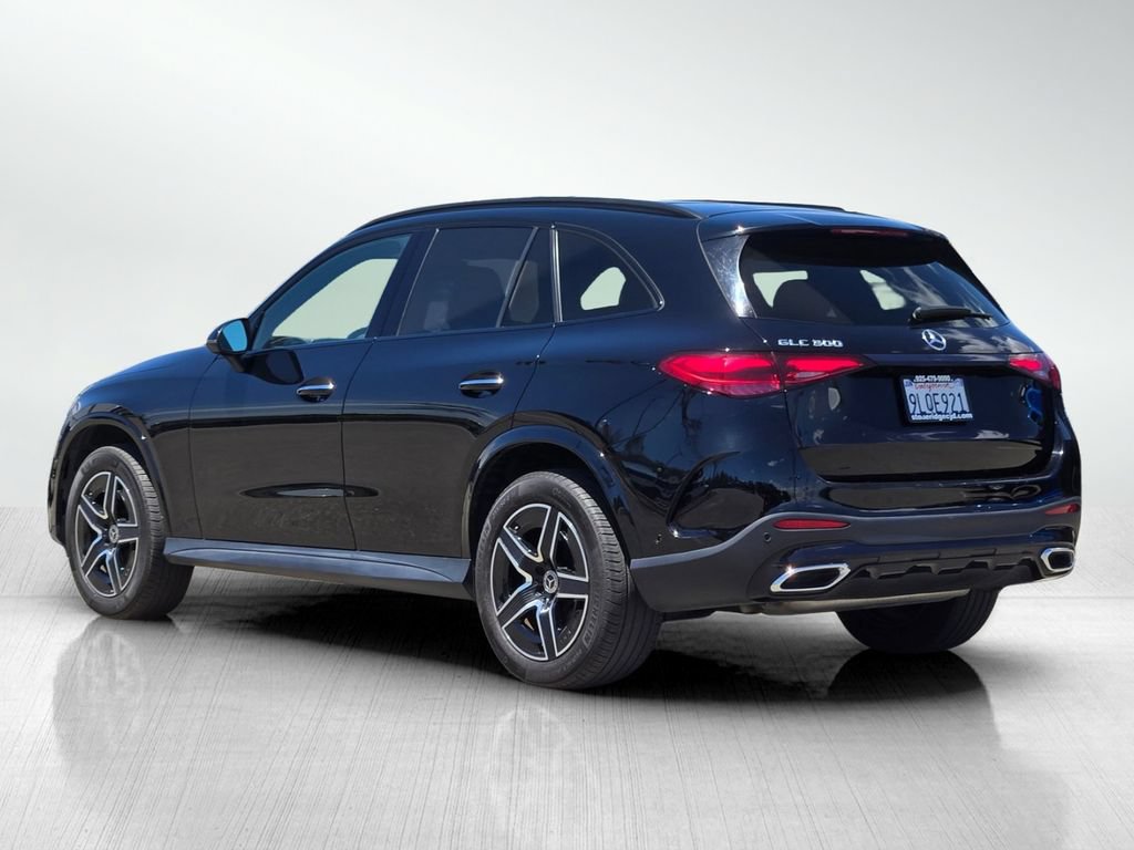 Used 2024 Mercedes-Benz GLC 300 w/ AMG Line image 6