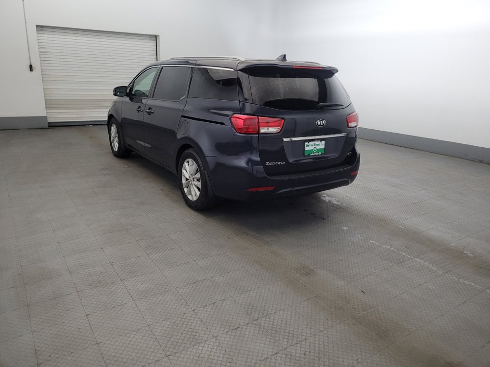 Used 2015 Kia Sedona EX FWD image 5