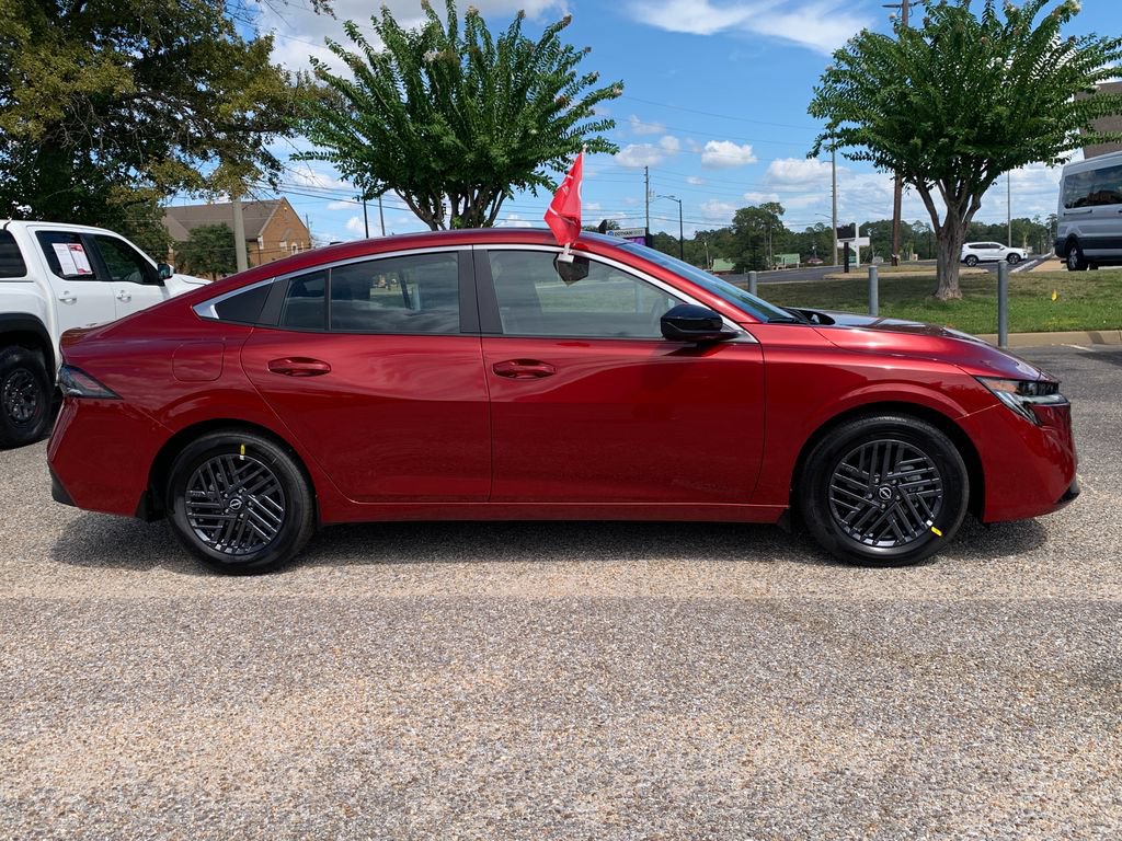 New 2027 Nissan Sentra SV w/ Floor Mat Package FWD image 2