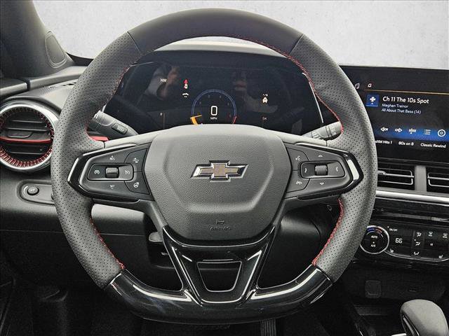 New 2026 Chevrolet Trax RS w/ Sunroof Package image 11